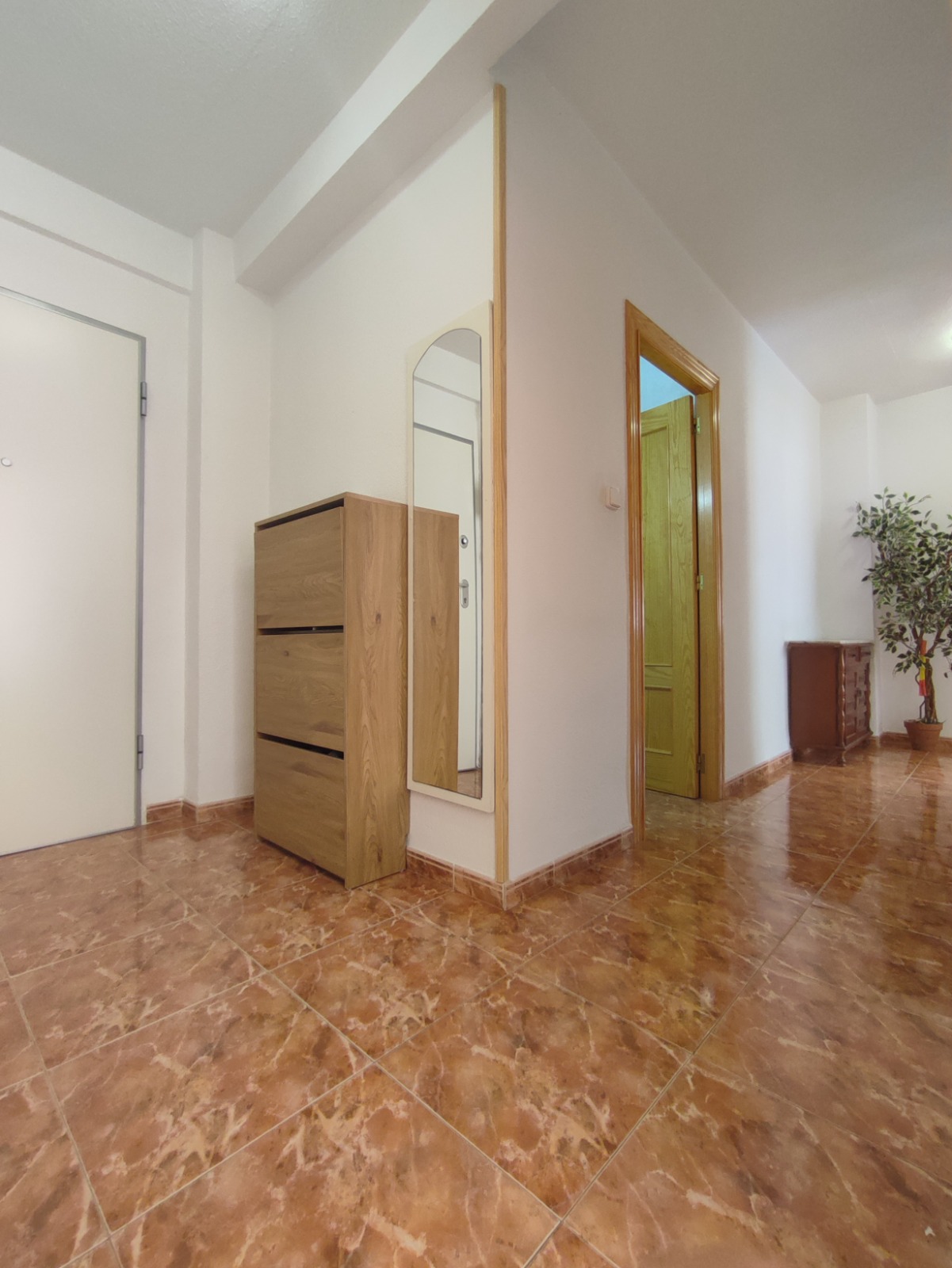PHOTO-2026-09-09-14-56-32_18 3 Bedroom Apartment / 1 Bathroom * Only 300 Meters from the Beach * Lo Pagan * Excellent Location *