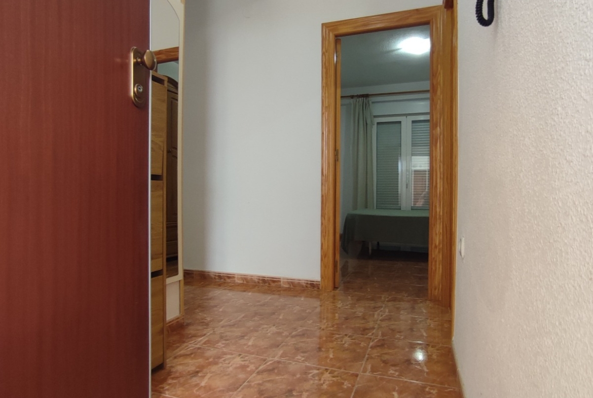 3 Bedroom Apartment / 1 Bathroom * Only 300 Meters from the Beach * Lo Pagan * Excellent Location *