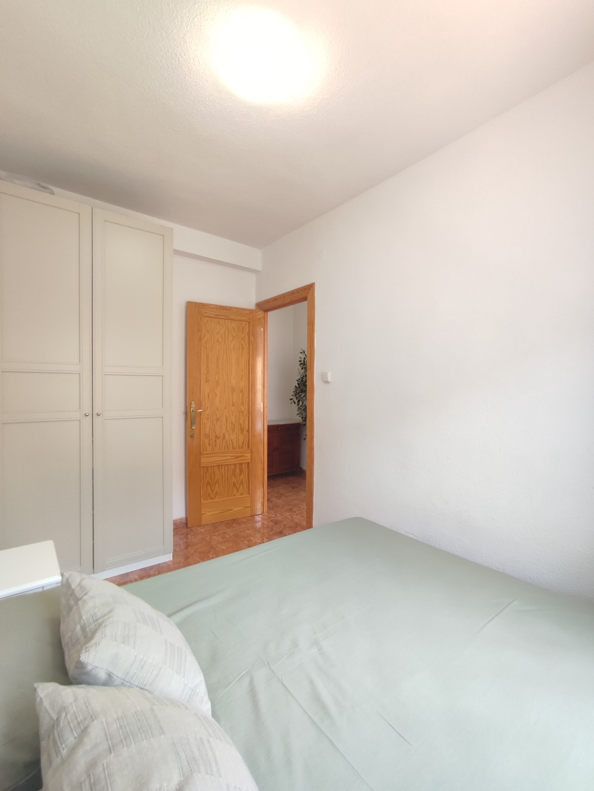 PHOTO-2026-09-09-14-56-32_7 3 Bedroom Apartment / 1 Bathroom * Only 300 Meters from the Beach * Lo Pagan * Excellent Location *