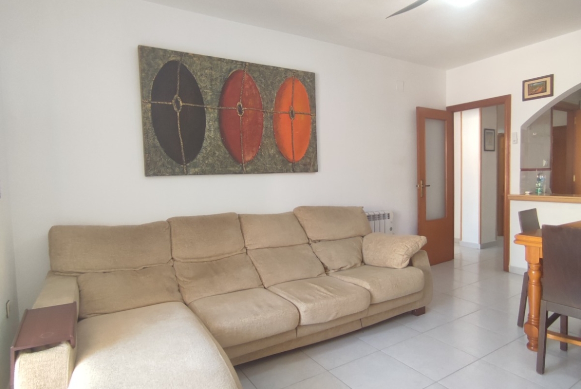 2 Bedroom / 1 Bathroom Apartment For Sale * Lo Pagan * Only 250 Meters from the Beautiful Local Beach *