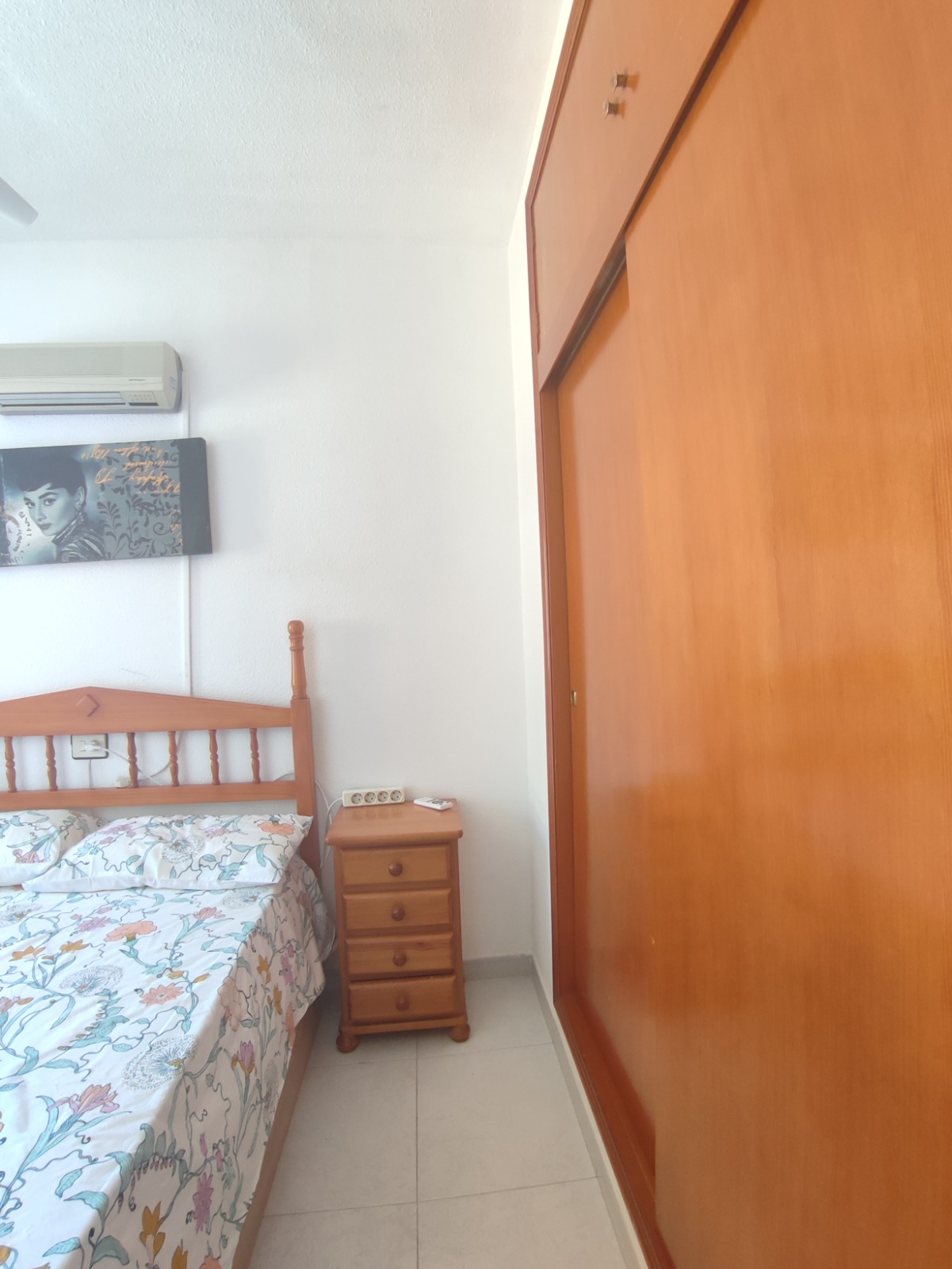 2 Bedroom / 1 Bathroom Apartment For Sale * Lo Pagan * Only 250 Meters from the Beautiful Local Beach *