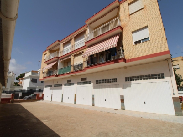1 Bedroom Apartment * Santiago de La Ribera * Only 100 meters from the Beach * Including Private Parking only €99,995 *