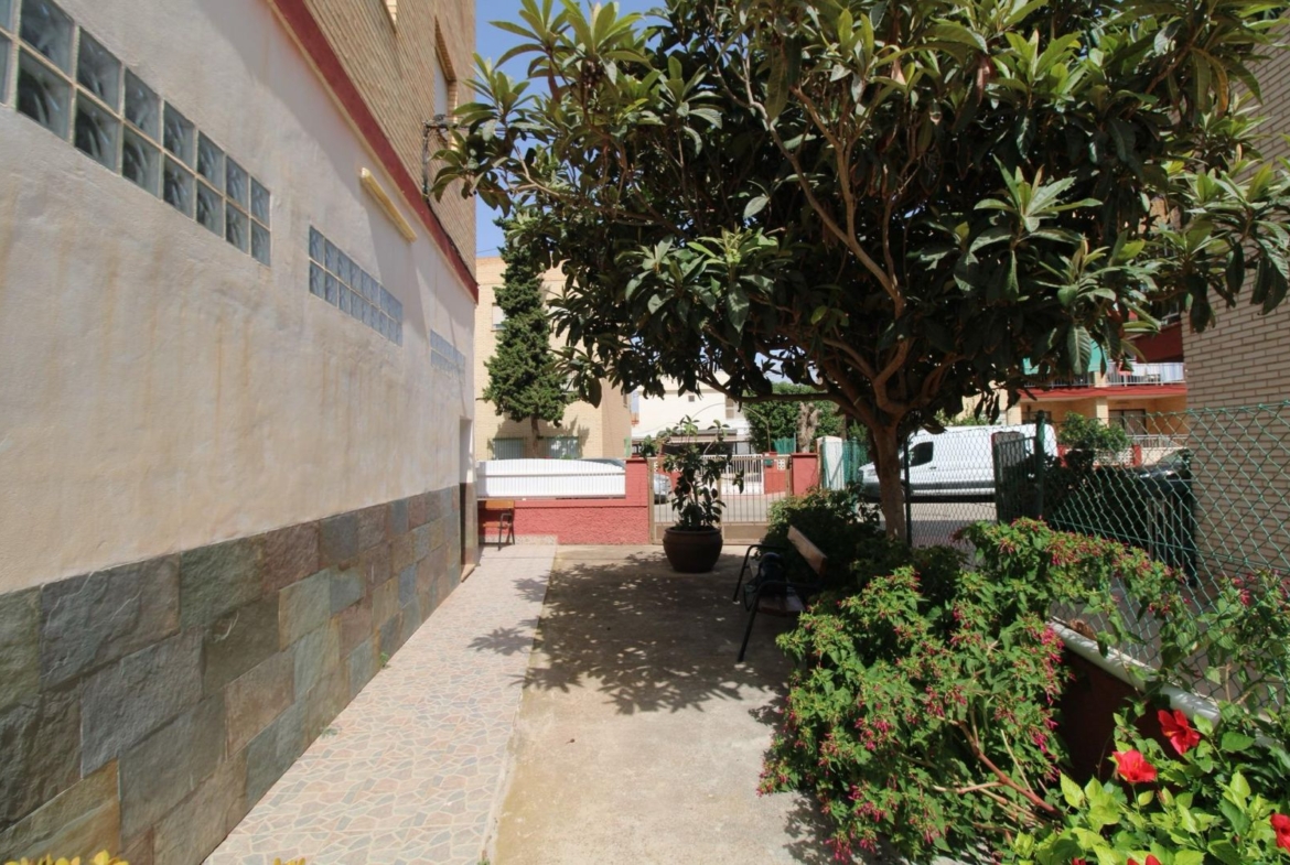 1 Bedroom Apartment * Santiago de La Ribera * Only 100 meters from the Beach * Including Private Parking only €99,995 *