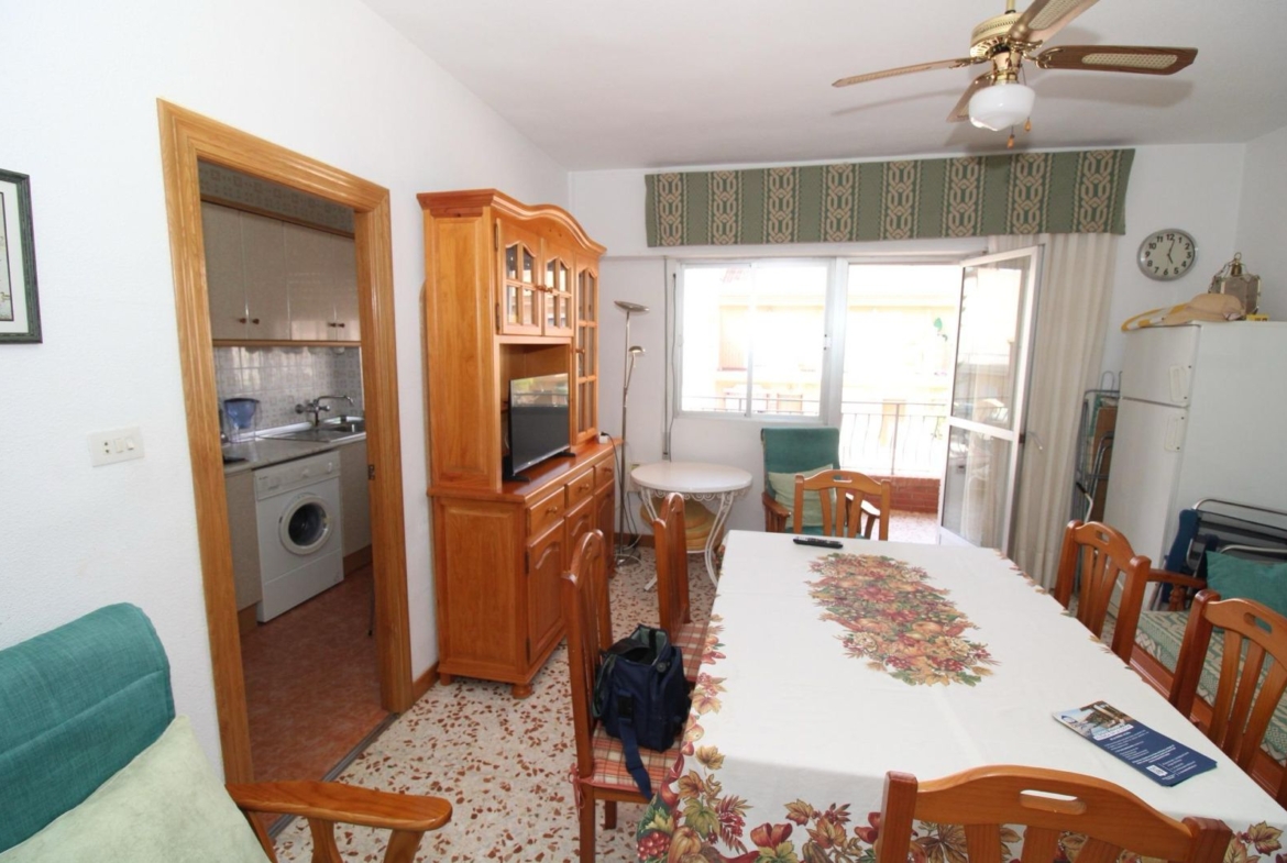Spacious 3 Bedroom Apartment for sale * Lo Pagan * Excellent Location *5  Minutes from the beautiful local beach * Only €129,995 *