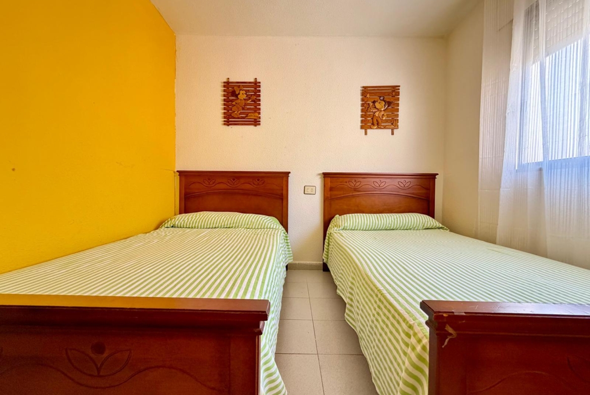 4 Bedroom Triplex House for Sale * Lo Pagan * 2nd line from the Beach / 20 meters away * Very Popular Location €165,000 *