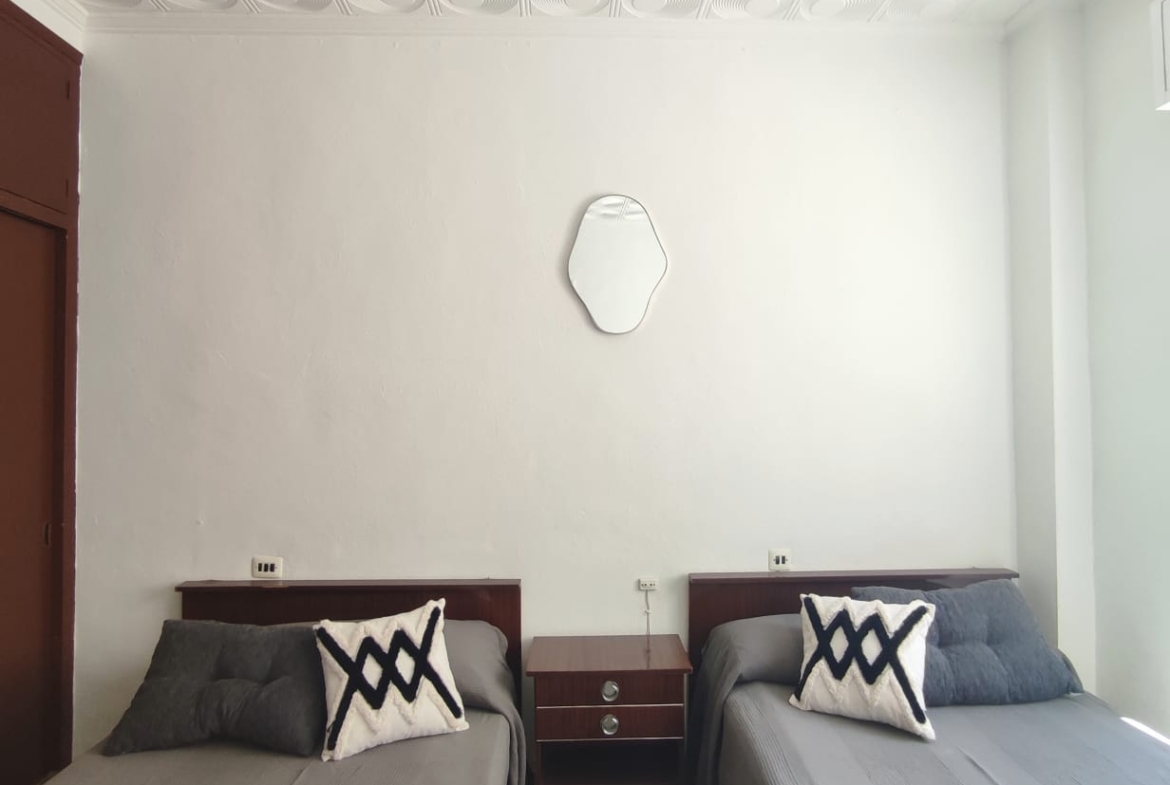 3 Bedroom / 2 Bathroom * Apartment only 150 meters from the beach * With Side views to the Beach * €131,995 *