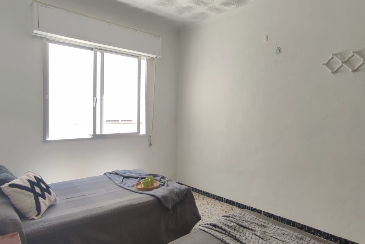 3 Bedroom / 2 Bathroom * Apartment only 150 meters from the beach * With Side views to the Beach * €131,995 *