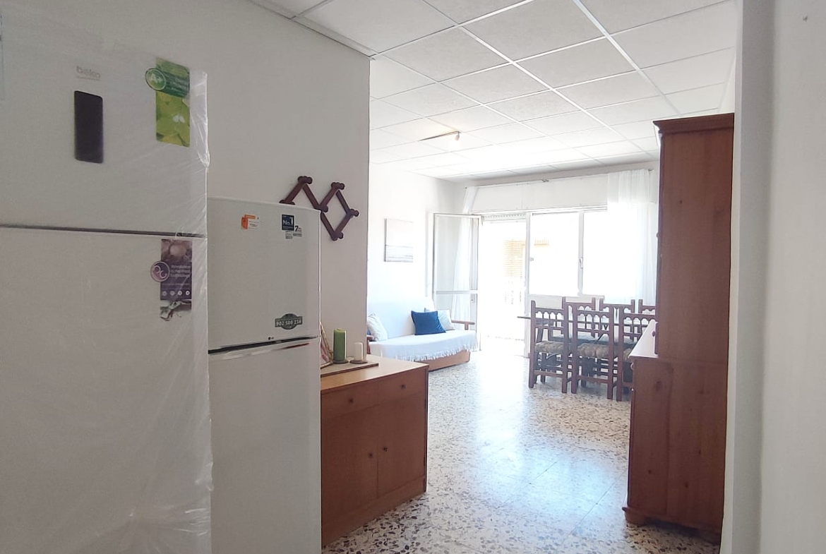3 Bedroom / 2 Bathroom * Apartment only 150 meters from the beach * With Side views to the Beach * €131,995 *