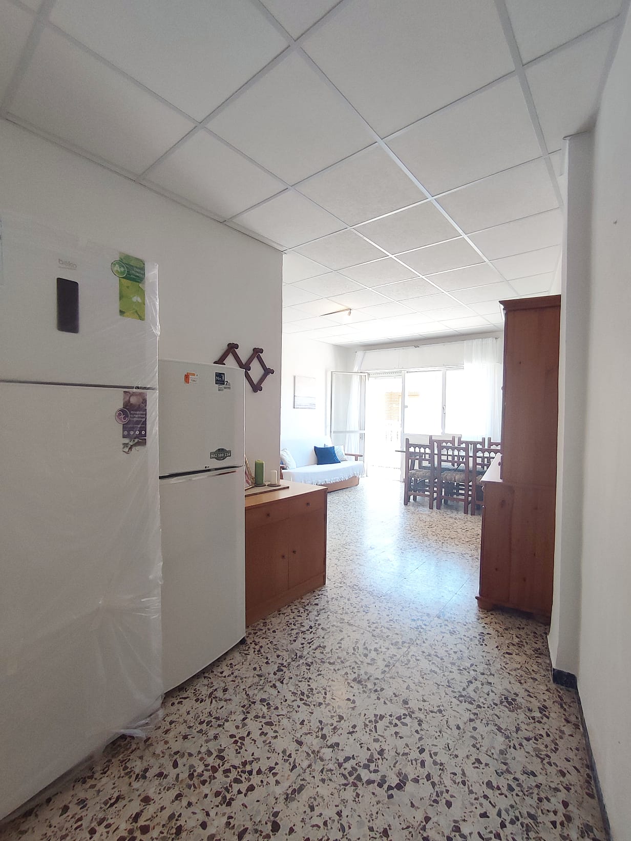 3 Bedroom / 2 Bathroom * Apartment only 150 meters from the beach * With Side views to the Beach * €131,995 *