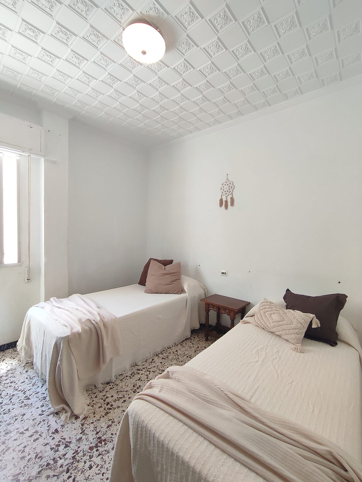 3 Bedroom / 2 Bathroom * Apartment only 150 meters from the beach * With Side views to the Beach * €131,995 *