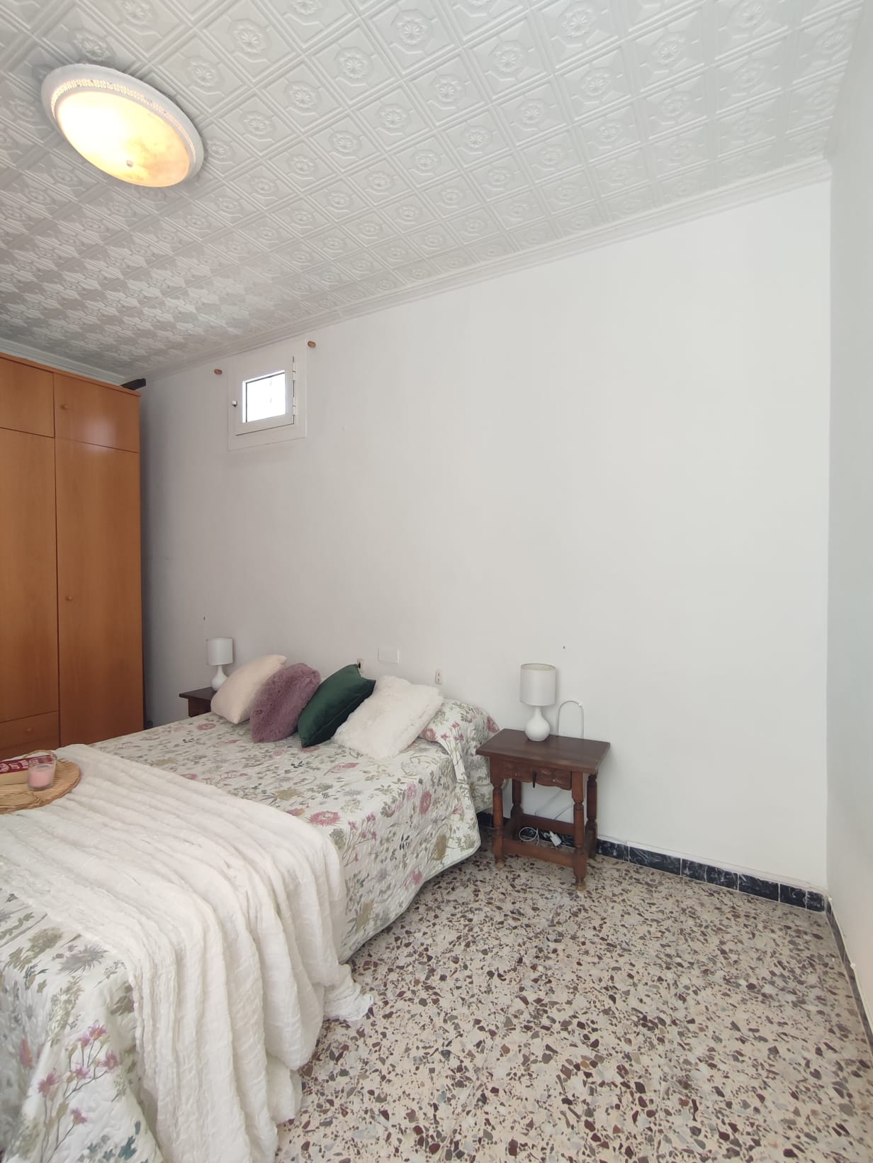 3 Bedroom / 2 Bathroom * Apartment only 150 meters from the beach * With Side views to the Beach * €131,995 *