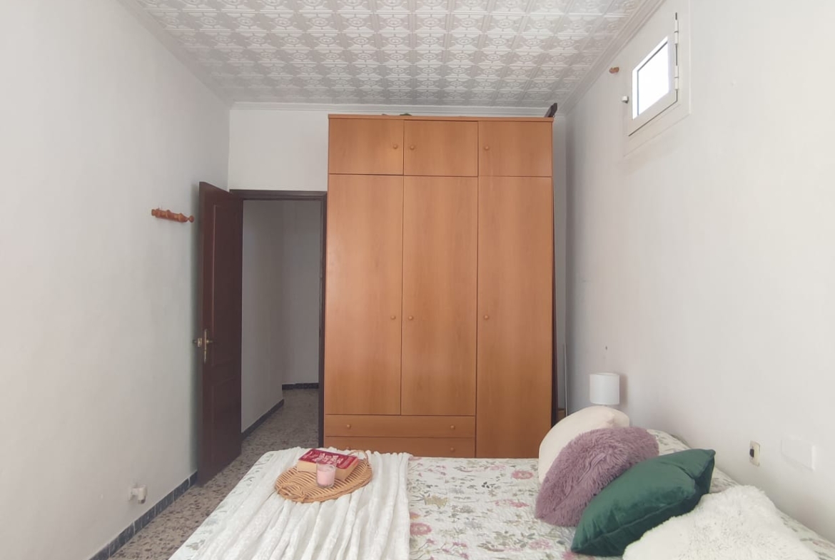 3 Bedroom / 2 Bathroom * Apartment only 150 meters from the beach * With Side views to the Beach * €131,995 *
