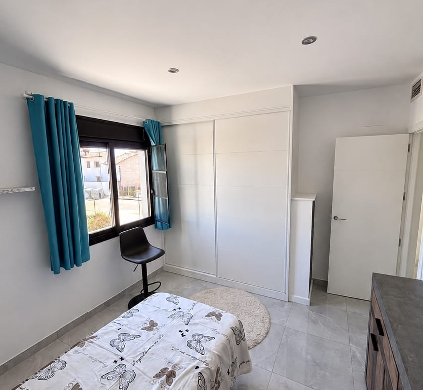 Modern Detached Villa * With Private Pool * Located in Excellent location * San Pedro del Pinatar * Built 2024 * Only €380,000 * 3 Bedrooms / 2 Bathrooms *