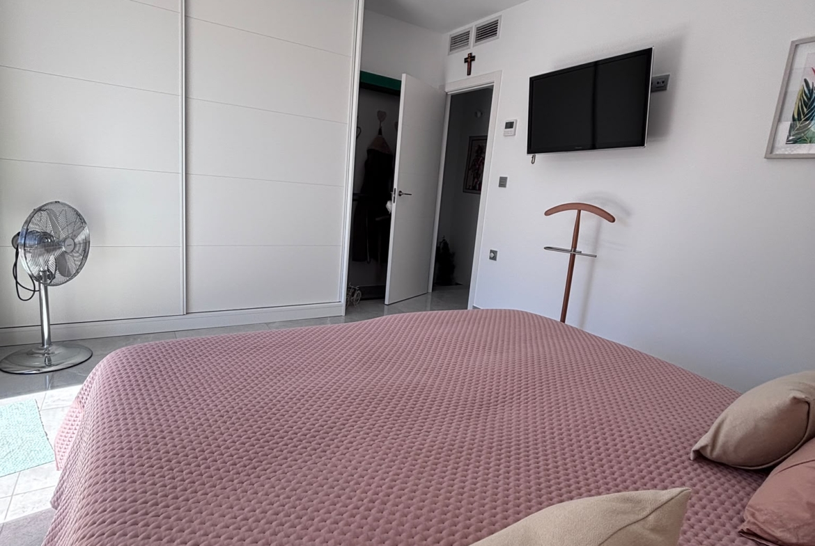 Modern Detached Villa * With Private Pool * Located in Excellent location * San Pedro del Pinatar * Built 2024 * Only €380,000 * 3 Bedrooms / 2 Bathrooms *
