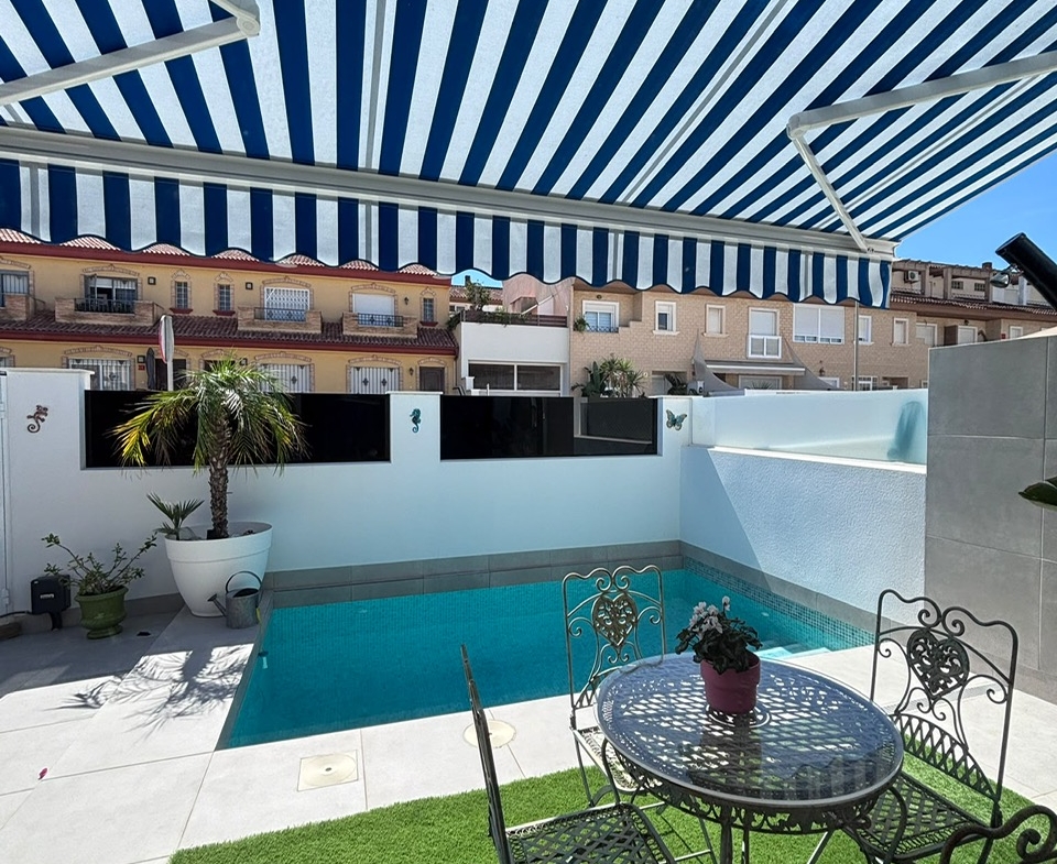 Modern Detached Villa * With Private Pool * Located in Excellent location * San Pedro del Pinatar * Built 2024 * Only €380,000 * 3 Bedrooms / 2 Bathrooms *