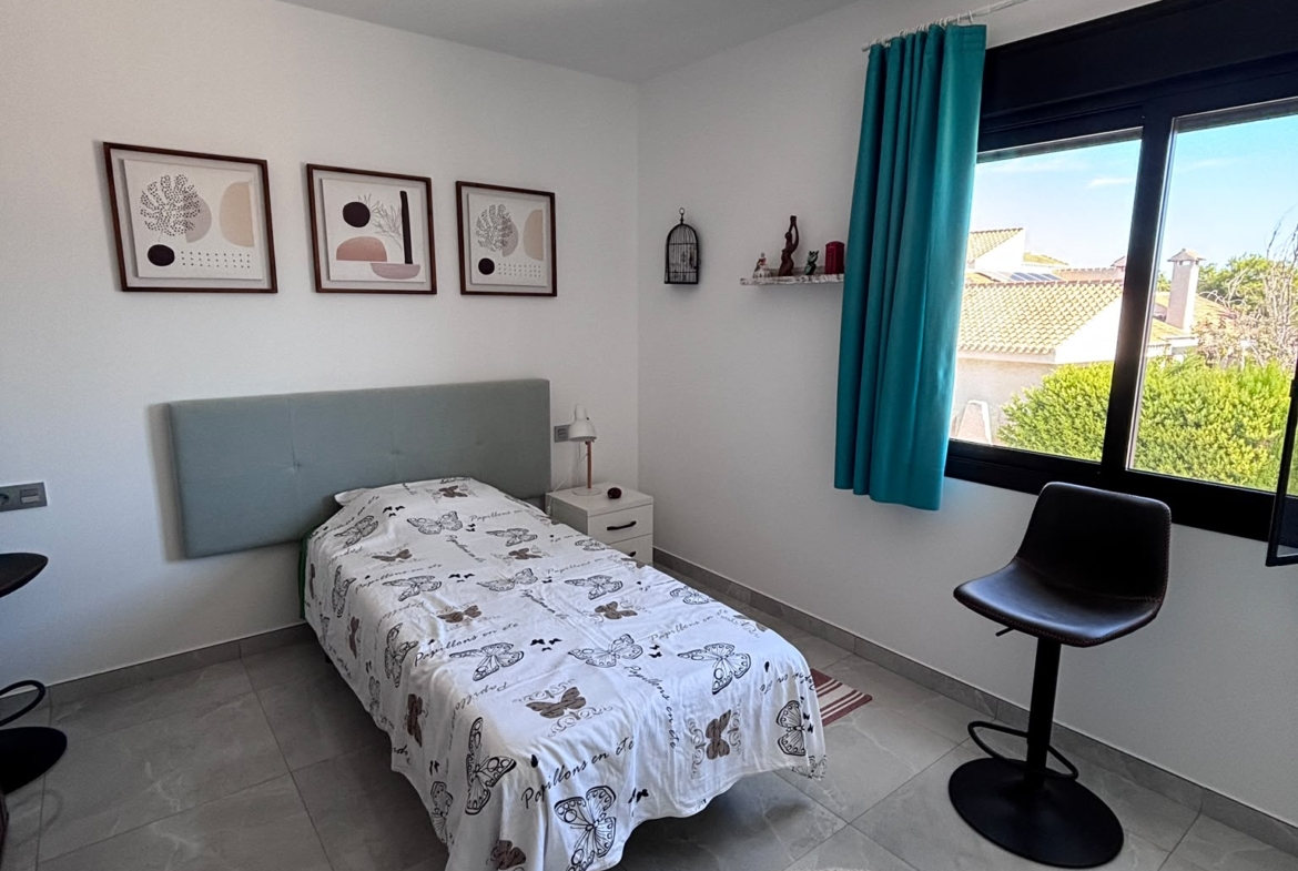 Modern Detached Villa * With Private Pool * Located in Excellent location * San Pedro del Pinatar * Built 2024 * Only €380,000 * 3 Bedrooms / 2 Bathrooms *