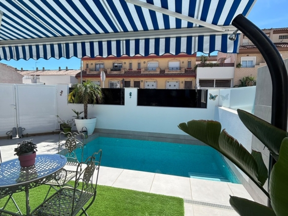 Modern Detached Villa * With Private Pool * Located in Excellent location * San Pedro del Pinatar * Built 2024 * Only €380,000 * 3 Bedrooms / 2 Bathrooms *