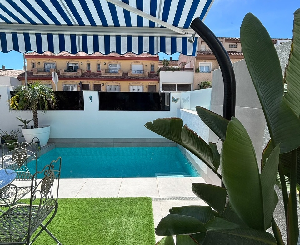 Modern Detached Villa * With Private Pool * Located in Excellent location * San Pedro del Pinatar * Built 2024 * Only €380,000 * 3 Bedrooms / 2 Bathrooms *