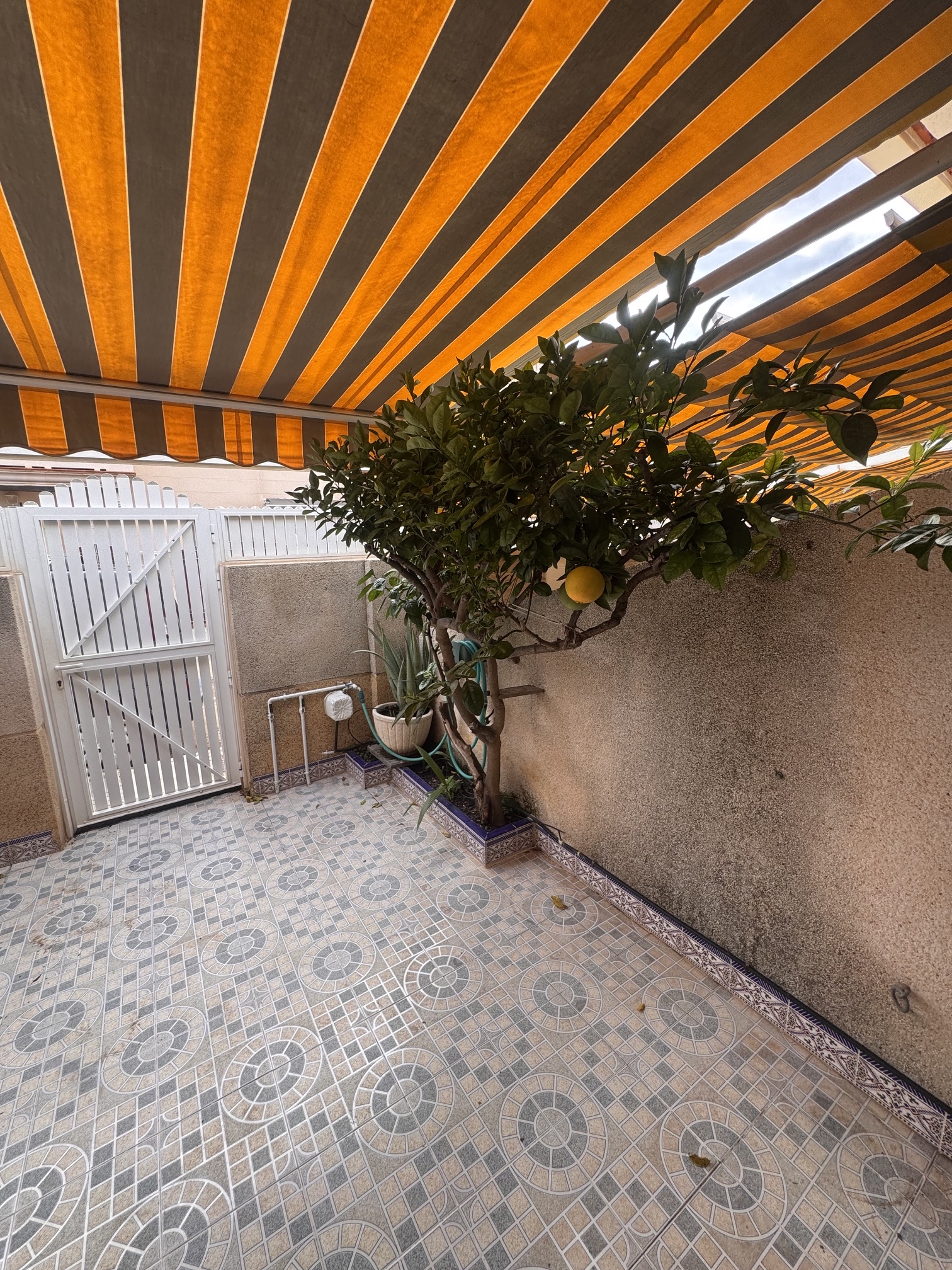 Just on the Market ***Fabulous Condition * 3 Bedroom / 2 Bathroom * One level house with Separate Annexe Upstairs with Double Bedroom * Large Storeroom & Large Solarium * The Price also includes a Separate Private * Double Underground Parking & Storage Room * €199,995 *