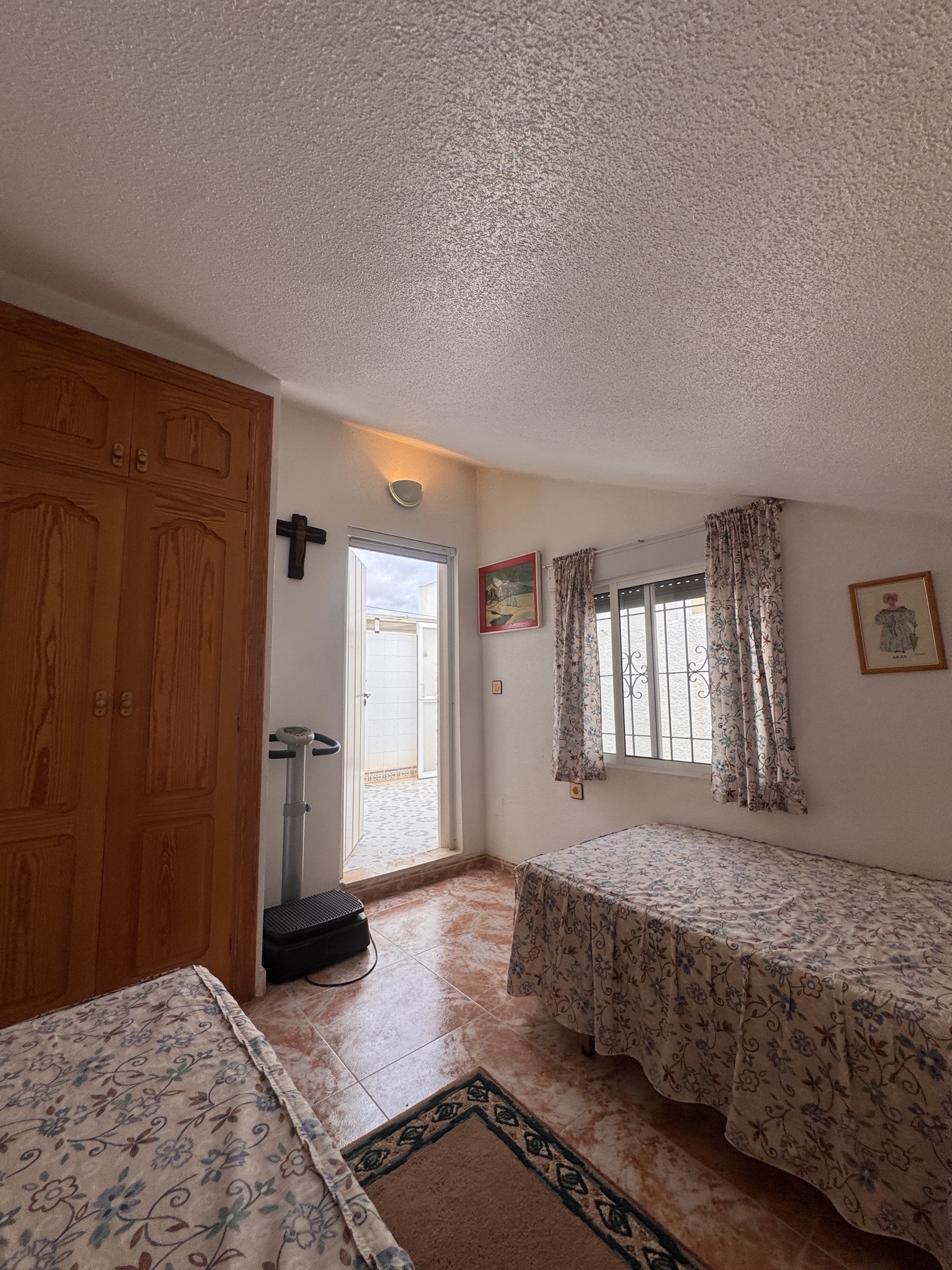 Just on the Market ***Fabulous Condition * 3 Bedroom / 2 Bathroom * One level house with Separate Annexe Upstairs with Double Bedroom * Large Storeroom & Large Solarium * The Price also includes a Separate Private * Double Underground Parking & Storage Room * €199,995 *