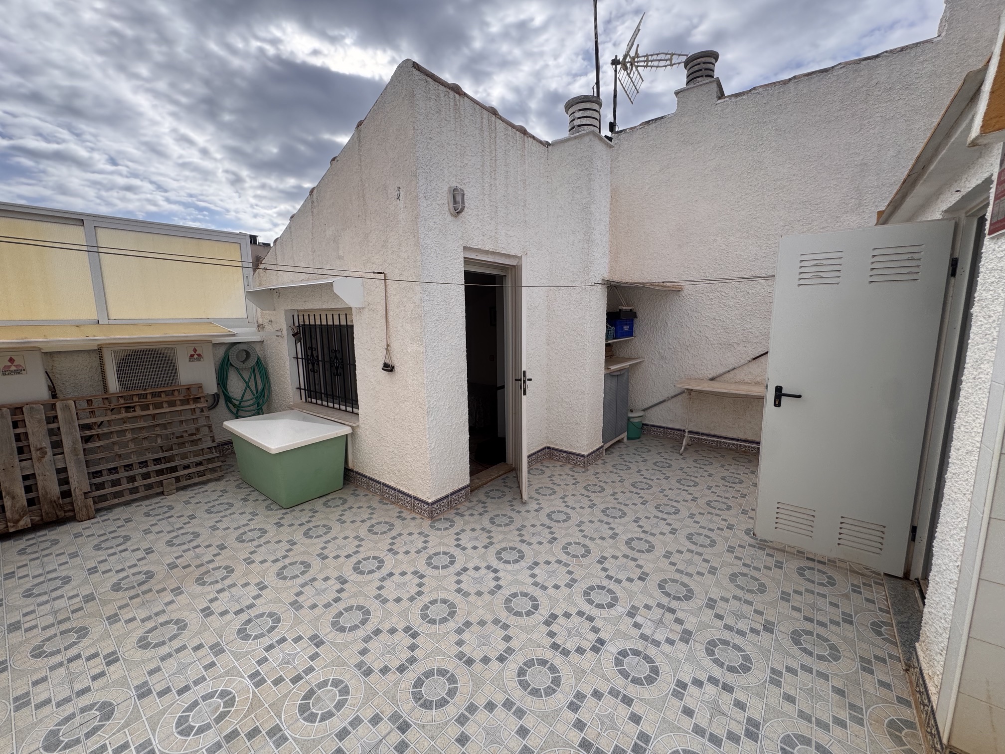 Just on the Market ***Fabulous Condition * 3 Bedroom / 2 Bathroom * One level house with Separate Annexe Upstairs with Double Bedroom * Large Storeroom & Large Solarium * The Price also includes a Separate Private * Double Underground Parking & Storage Room * €199,995 *