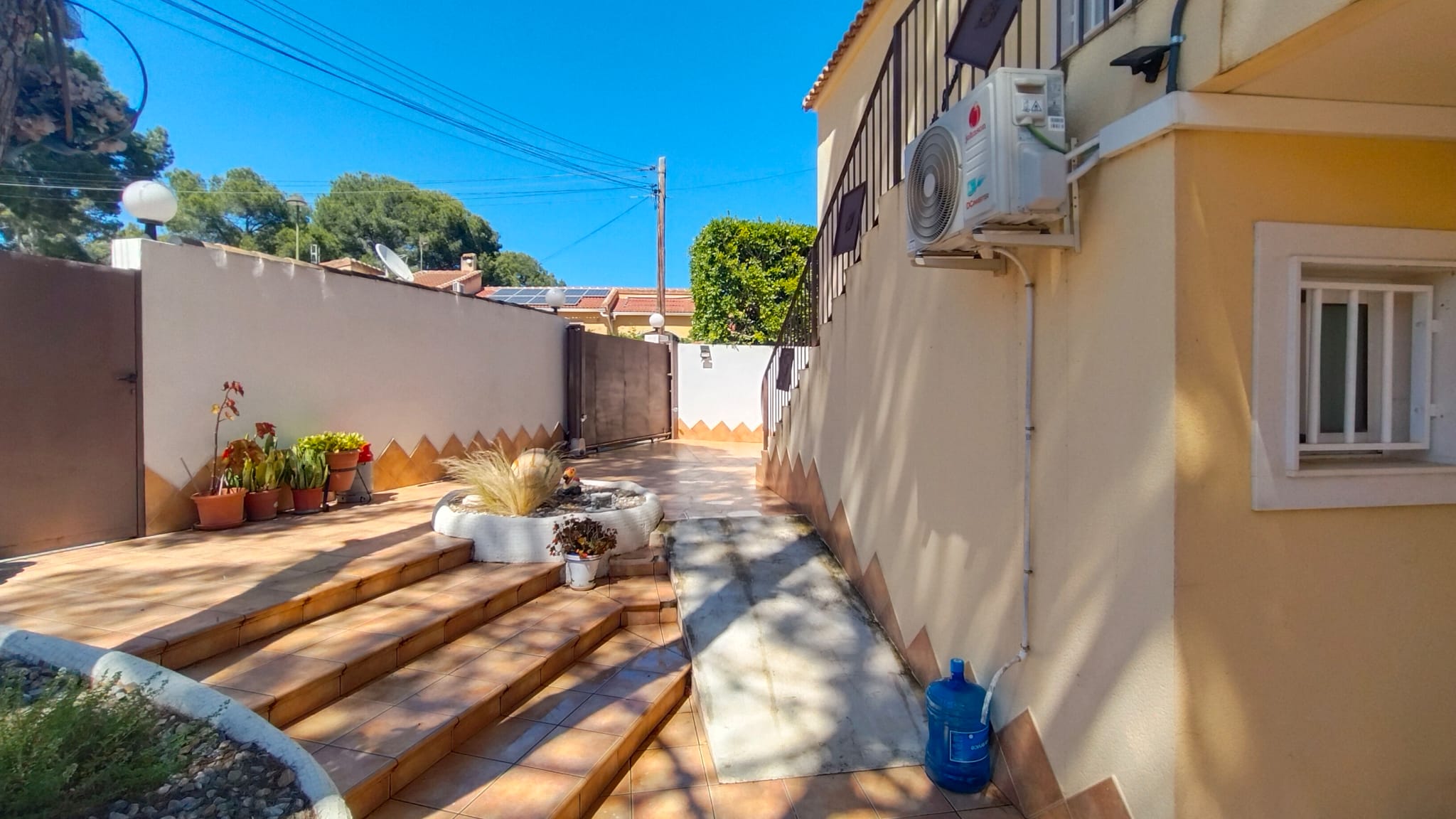 Charming Country House/ Villa * For Sale Pinar de Campoverde * 3 Bedrooms / 2 Bathrooms * 1065m2 Plot €345,000 *