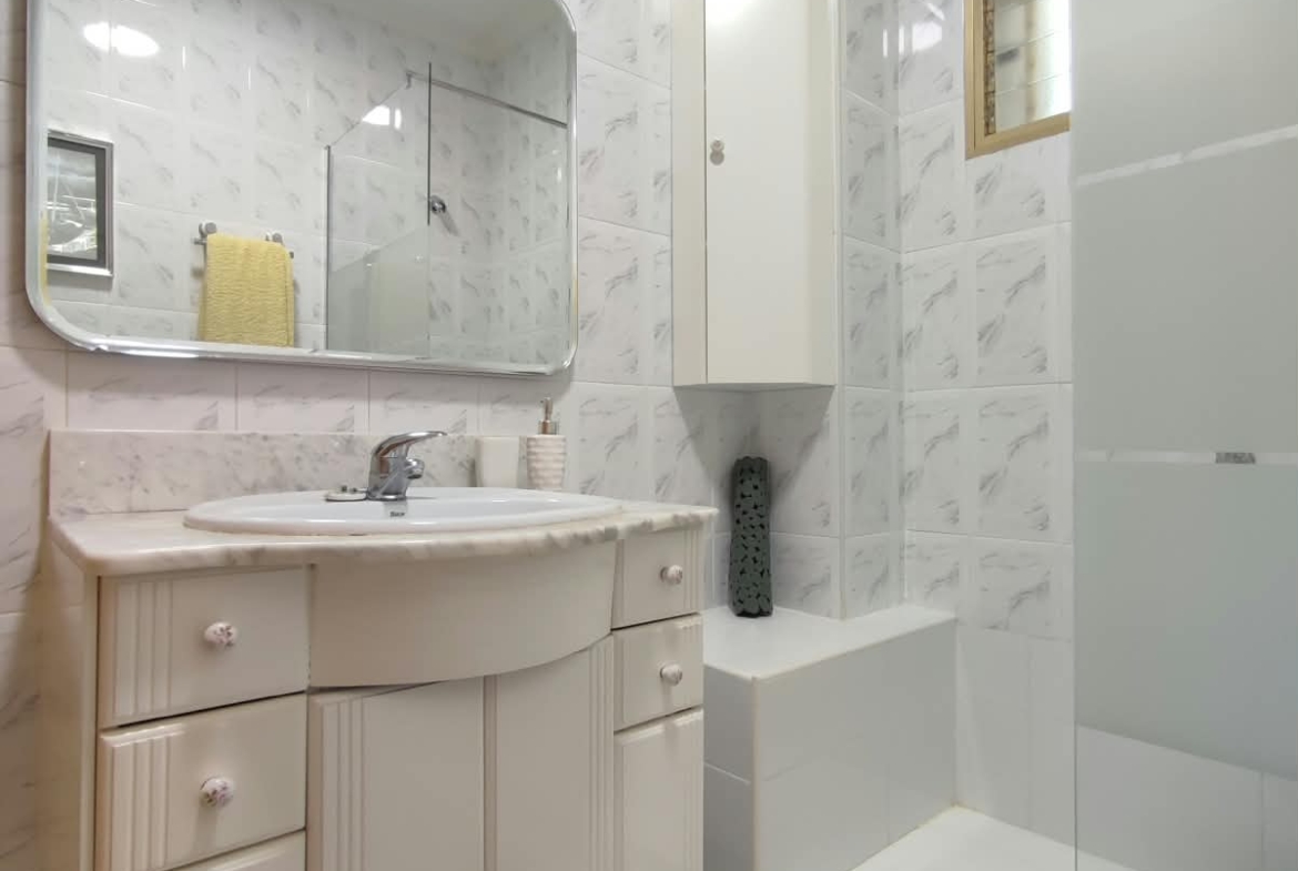 Ground Floor Apartment * 2 Bedrooms * Only 280 Meters from the Beach * Lo Pagan * Includes Private Parking Space €150,000 *