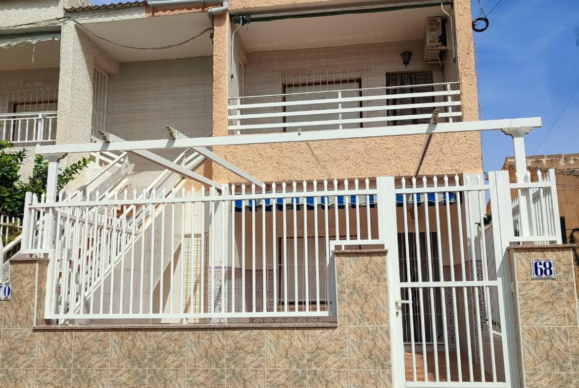 First Floor Apartment / Bungalow for sale * Lo Pagan * Close to Amenities and only 300 Meyers from the beach €105,000*