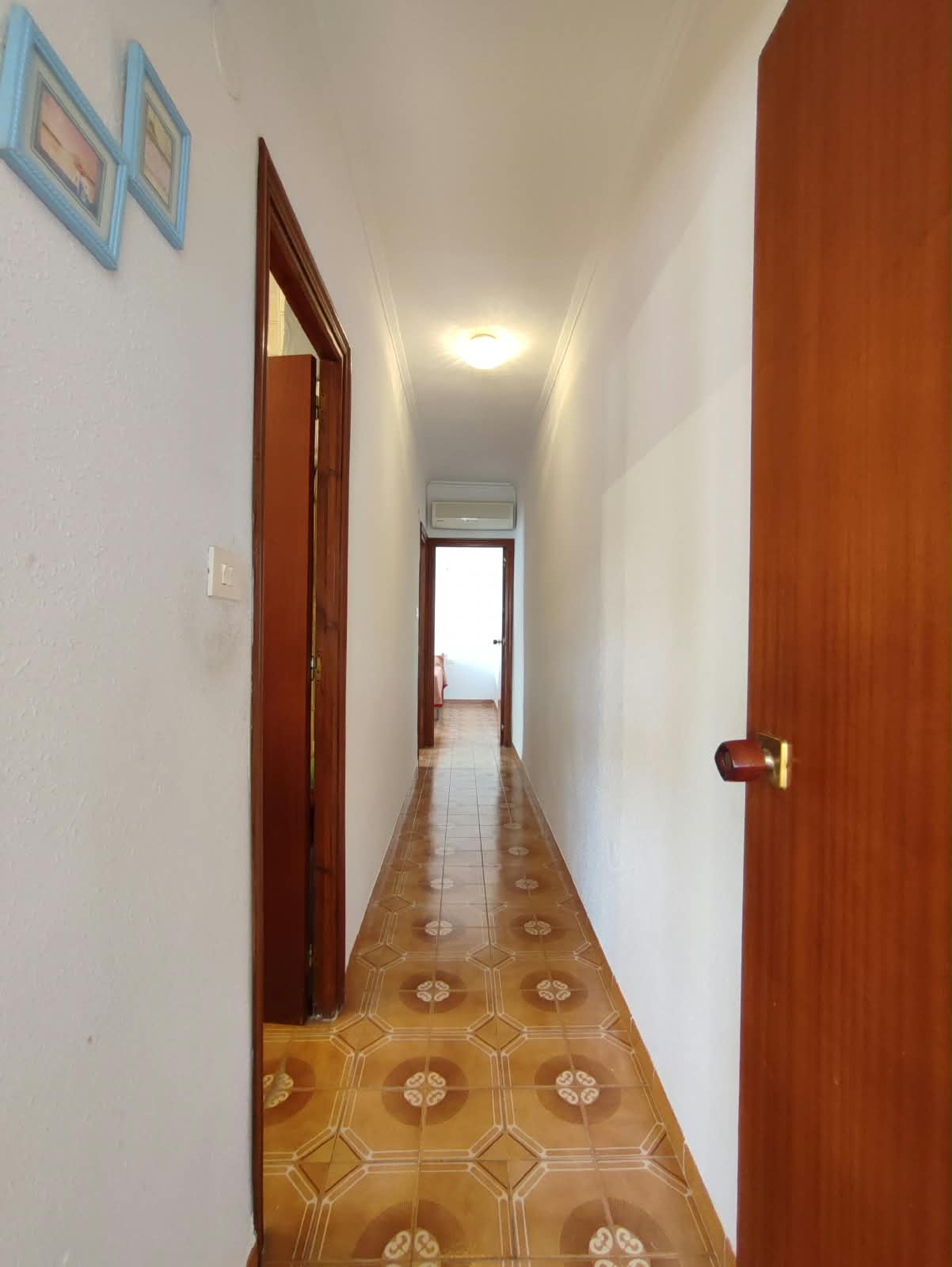 First Floor Apartment / Bungalow for sale * Lo Pagan * Close to Amenities and only 300 Meyers from the beach €105,000*