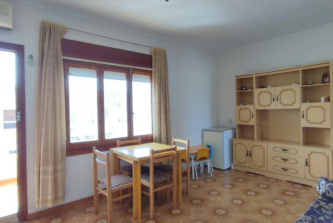 First Floor Apartment / Bungalow for sale * Lo Pagan * Close to Amenities and only 300 Meyers from the beach €105,000*
