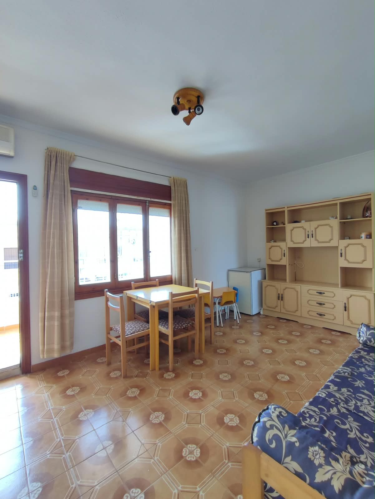 First Floor Apartment / Bungalow for sale * Lo Pagan * Close to Amenities and only 300 Meyers from the beach €105,000*