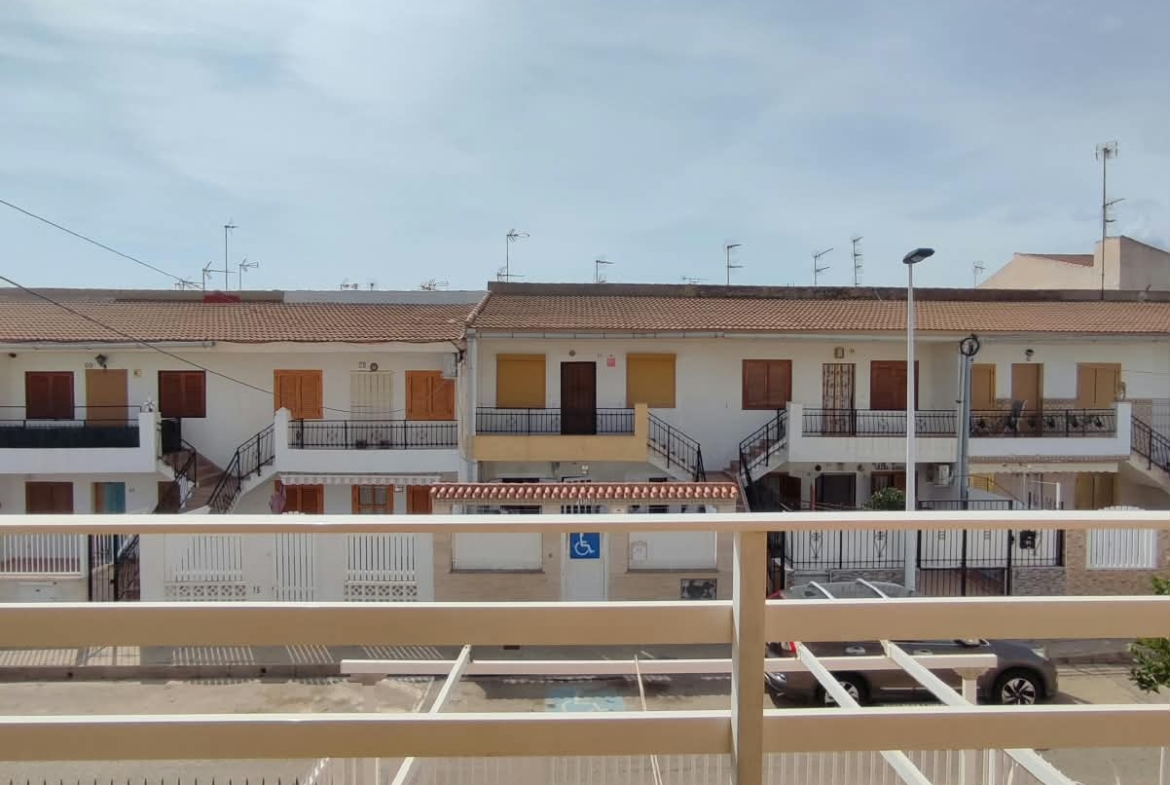 First Floor Apartment / Bungalow for sale * Lo Pagan * Close to Amenities and only 300 Meyers from the beach €105,000*
