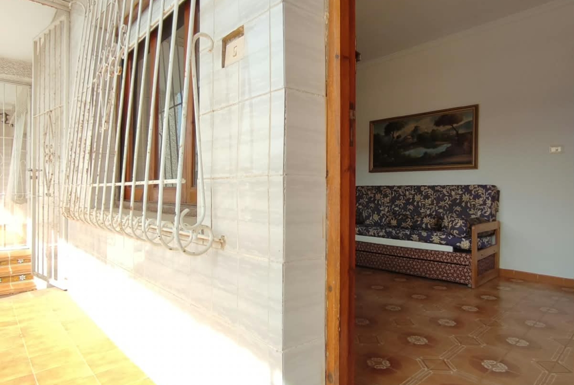 First Floor Apartment / Bungalow for sale * Lo Pagan * Close to Amenities and only 300 Meyers from the beach €105,000*