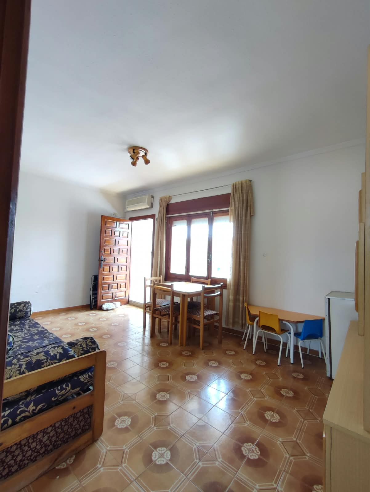 First Floor Apartment / Bungalow for sale * Lo Pagan * Close to Amenities and only 300 Meyers from the beach €105,000*