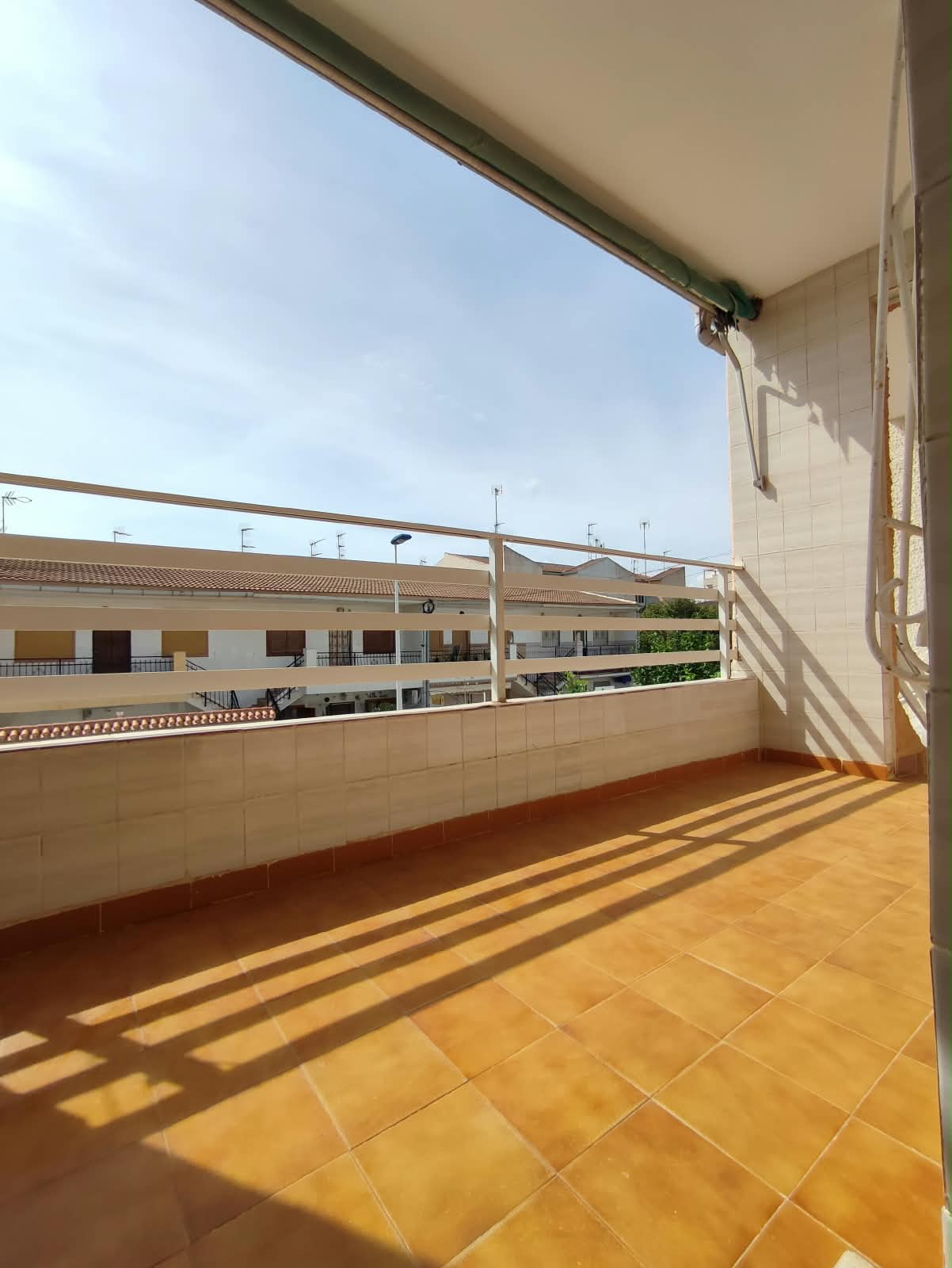 First Floor Apartment / Bungalow for sale * Lo Pagan * Close to Amenities and only 300 Meyers from the beach €105,000*
